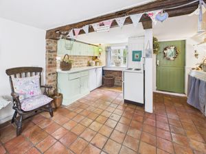 Kitchen- click for photo gallery